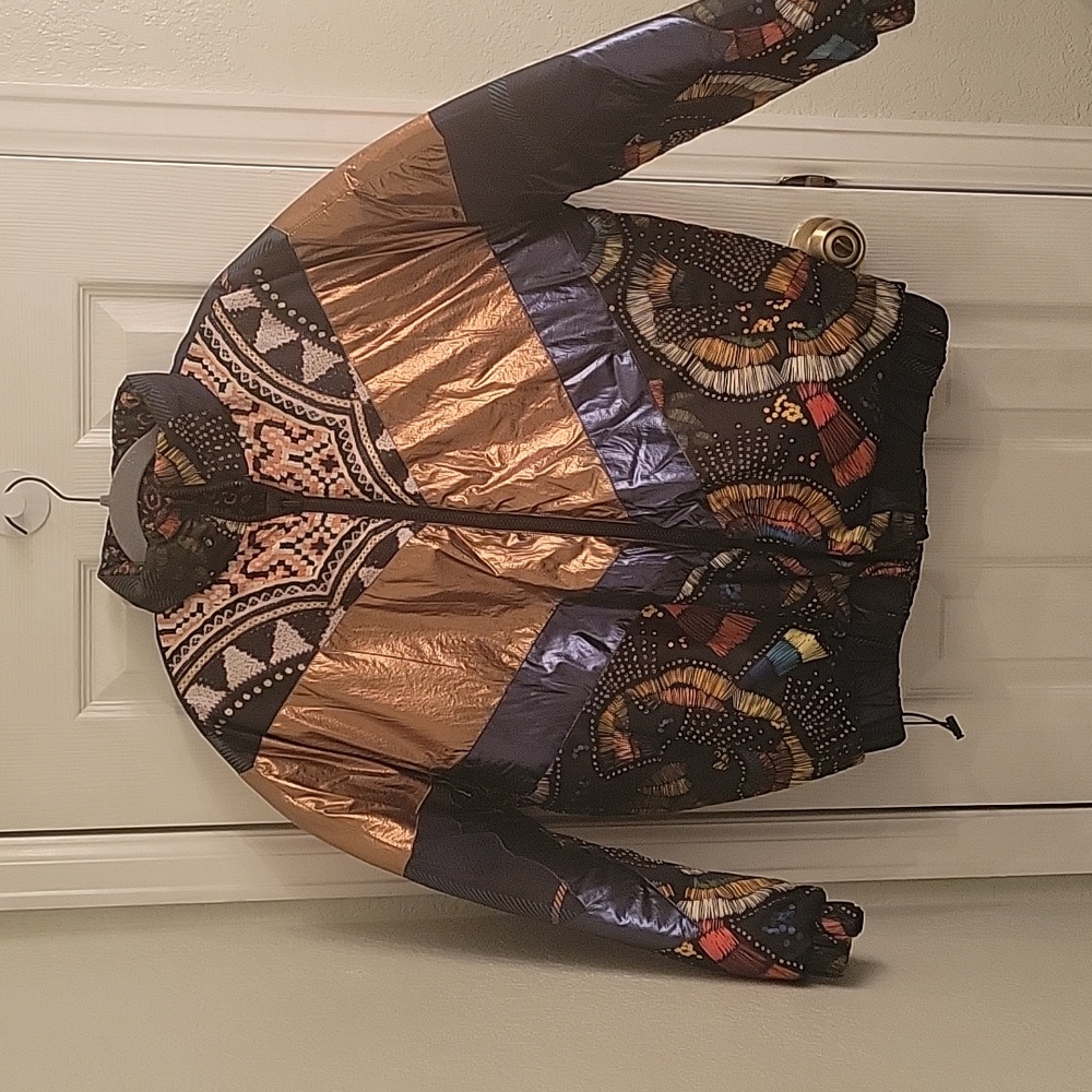 Farm Rio reversible puffer jacket, sz XS - Picture 3 of 5